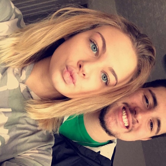 Meet your Posher, Nick - Picture 1 of 1